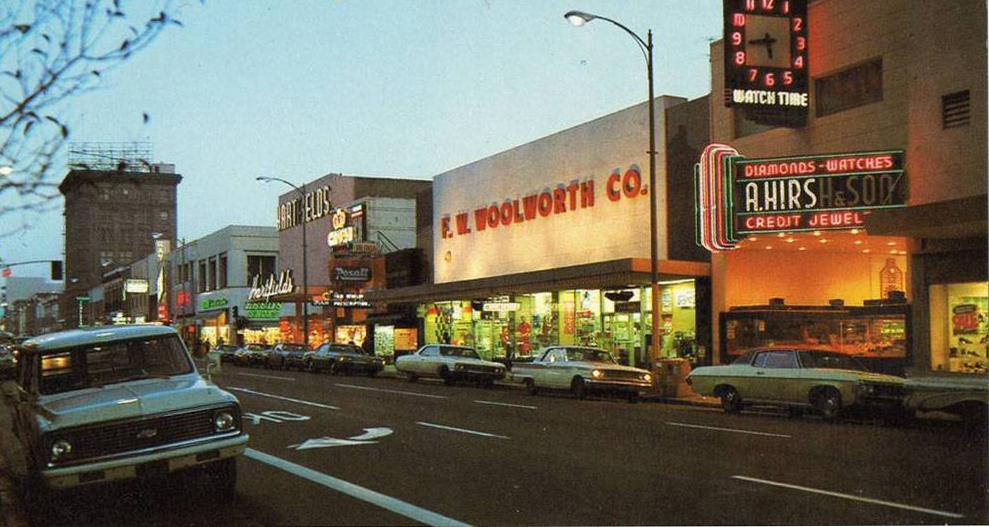 Jewellers and Woolworths, Piccadilly - Oldham Street, Manc… | Flickr